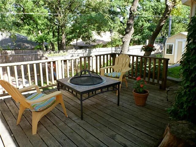 Primary Photo - 2717 Jewell Dr