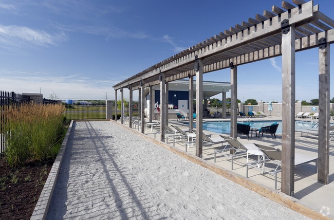 Building Photo - Satori Flats