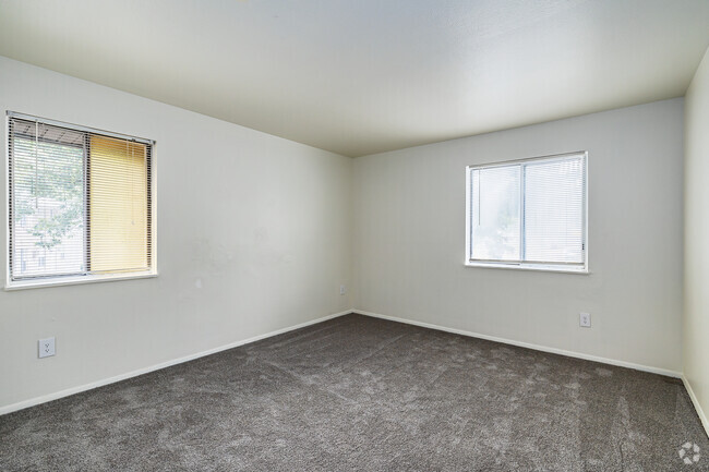 1BD, 1BA - 680SF - Cambridge Woods