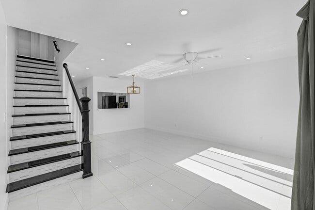 Building Photo - 232 Sandlewood Trail