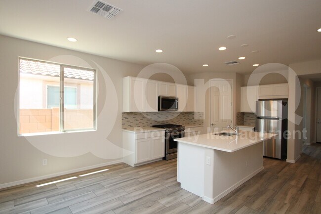 Foto del edificio - 7041 W Coles Rd