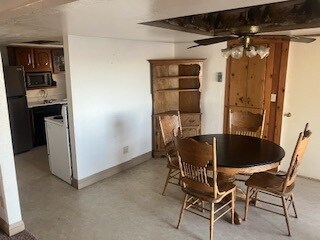 Foto del edificio - 13501 Silva Ranch Rd