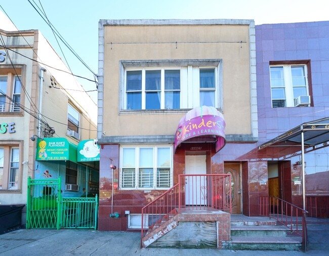 Building Photo - 712 Banner Ave