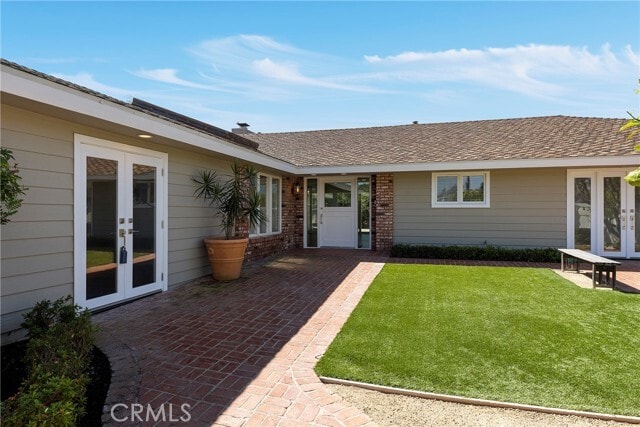 Building Photo - 1901 Altura Dr