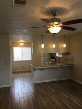 Building Photo - 407-409 E Alexander Ave