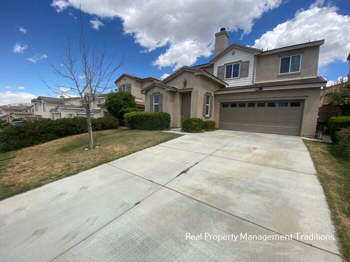 Primary Photo - Ana Verde Hills - 4 bedroom, 3 bath!