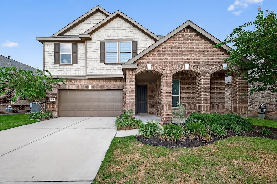 Primary Photo - 1435 Wheatley Hill Ln