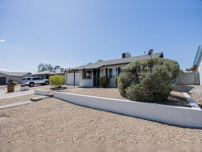 Building Photo - 12802 N 38th St