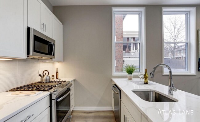 Foto del edificio - Professionally Managed// 2bedroom 2 bathro...
