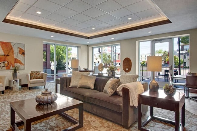 Foto del edificio - 460 E 400 S