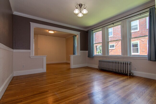 Foto del edificio - 86 Colborne Rd