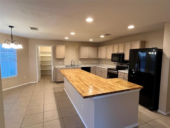 Building Photo - 4406 Cisco Valley Dr