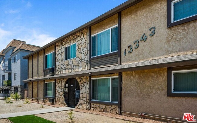 Building Photo - 13343 Victory Blvd