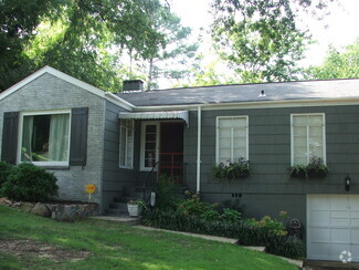 Building Photo - 1000 Drexel Dr