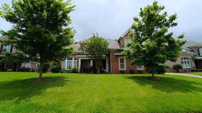 Foto del edificio - 6919 S Creek Rd