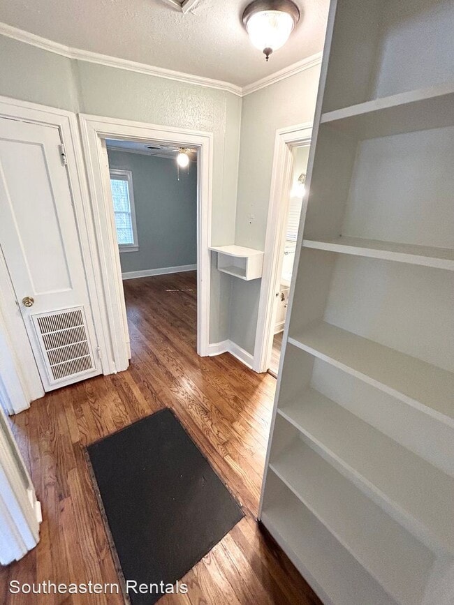Foto del edificio - 2 br, 1 bath House - 7 Reed St
