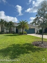 Building Photo - 2738 Spur Dr