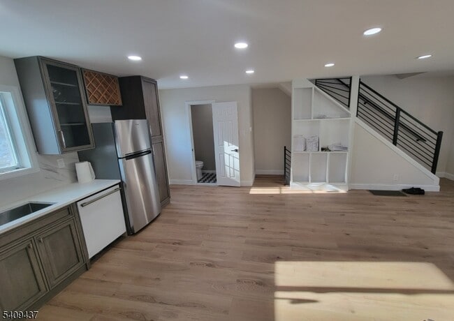 Foto del edificio - 31 Ann St