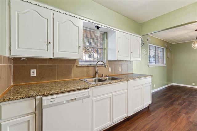 Building Photo - 1521 Oak Meadows Dr
