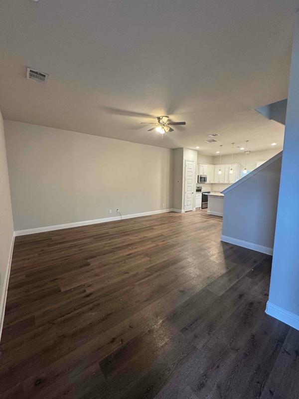 Photo - 4933-5015 Villas Dr (Sanger, TX)