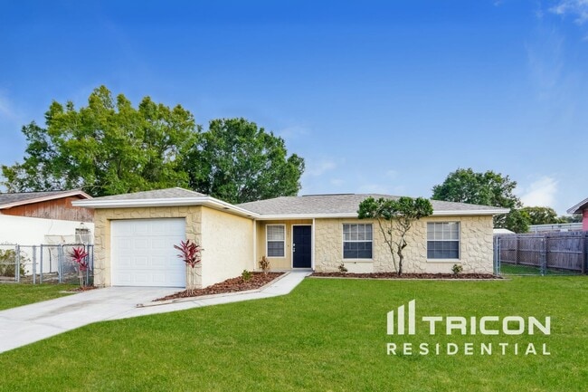 Building Photo - 1201 Windsor Cir