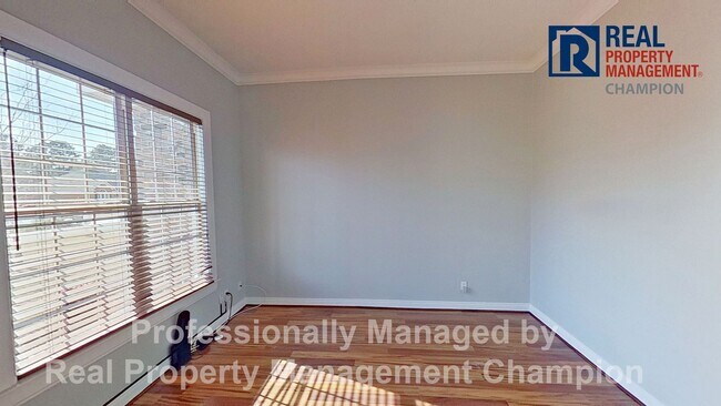 Foto del edificio - Fabulous Home with Split Bedroom Plan and ...