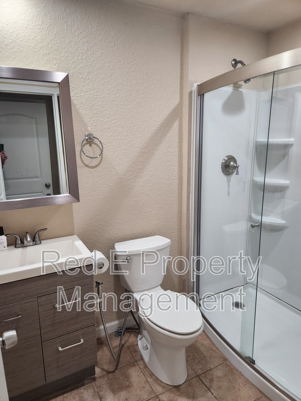 Foto del edificio - 1806 Ayleth Ave