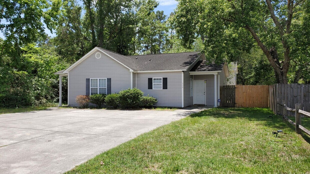 Primary Photo - 375 Lullwater Drive 5 bedroom Home