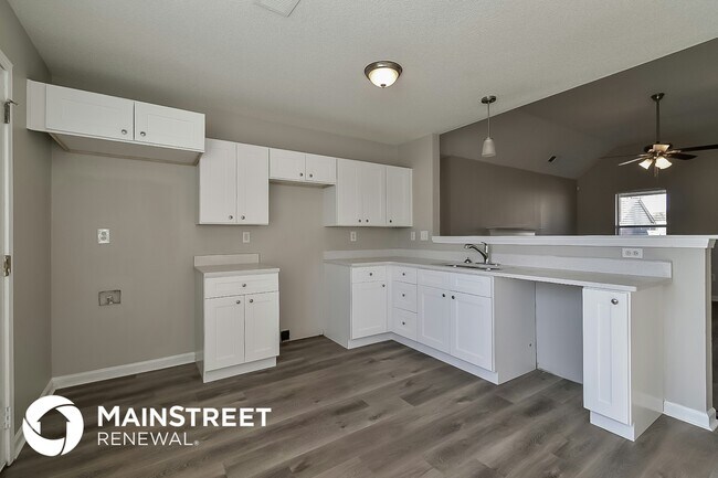 Foto del edificio - 4539 Longtree Ave