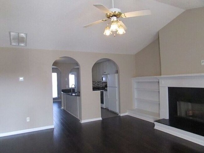 Foto del edificio - 3686 Hudson Way