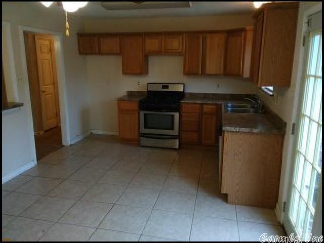 Building Photo - 14601 Joan Dr