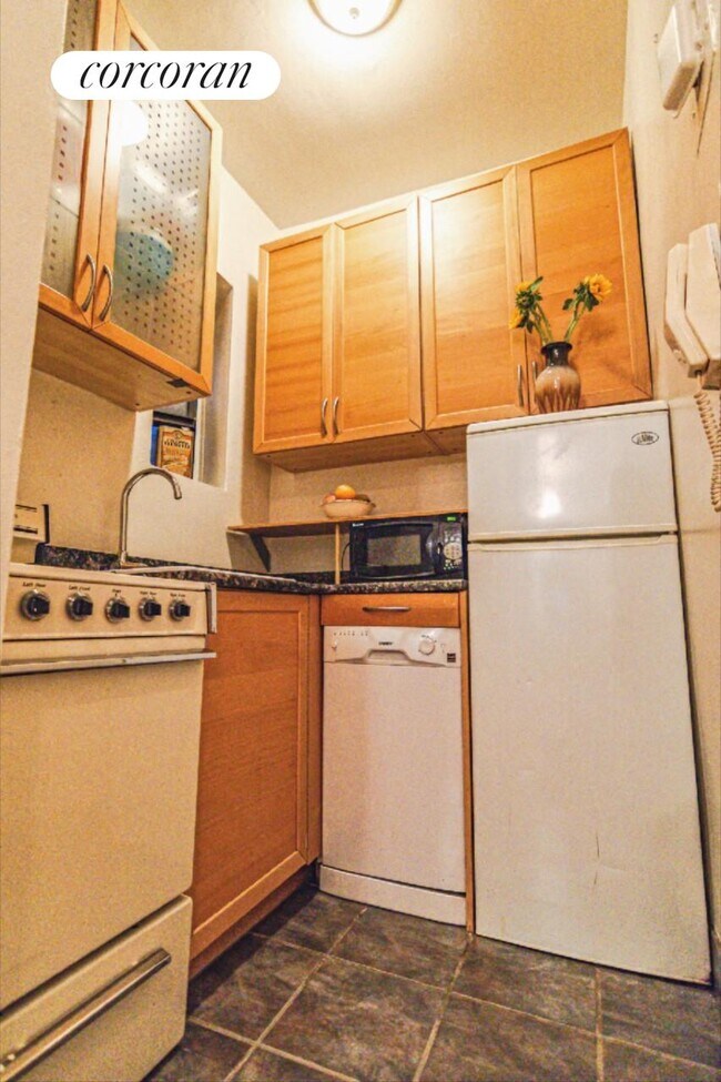 Foto del edificio - 205 E 89th St
