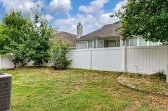 Building Photo - 5005 Cassidy Ln