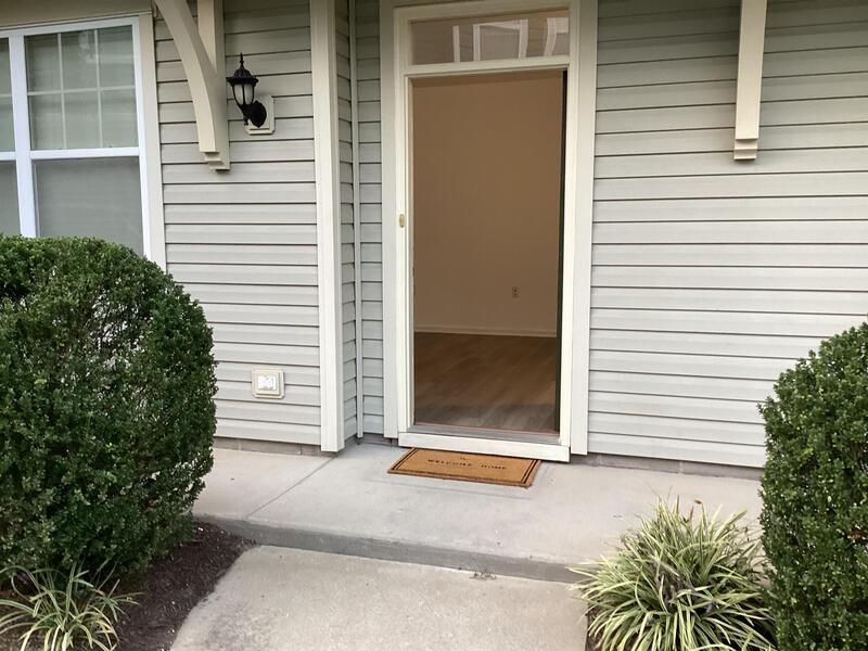 4328 Farringdon Way, Chesapeake, VA 23321 Condo for Rent in