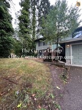 Building Photo - 17949 SE Arista Dr