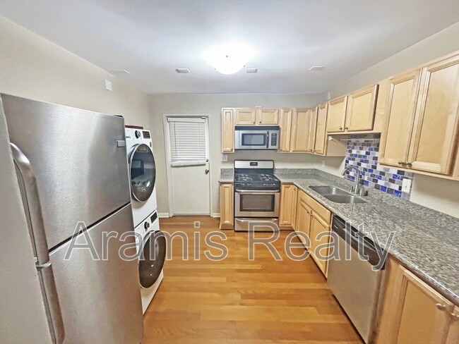 Photo - 1355 Euclid Ave NE Apartment