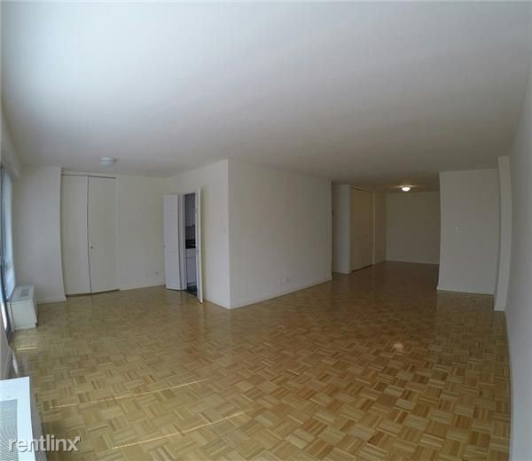 Building Photo - 501 E 87th St