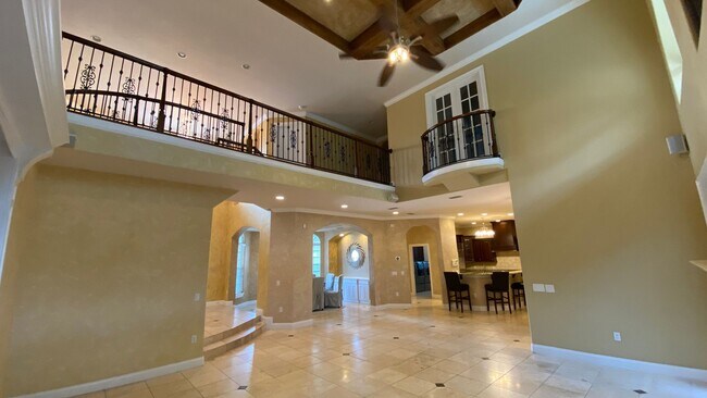 Building Photo - Gorgeous 4 Bedroom, 4.5 Bath Single Family...