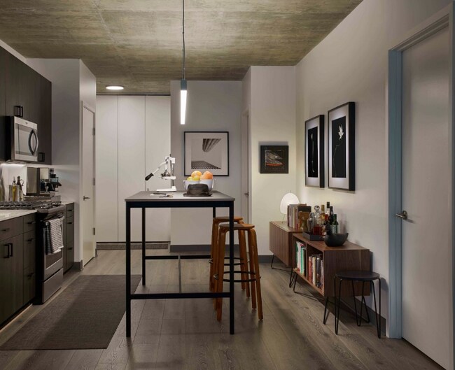 Building Photo - 181 N Ada St