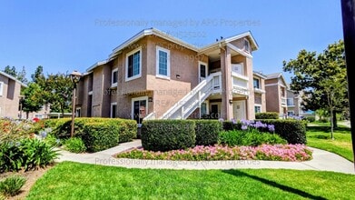 Building Photo - 171 Greenfield