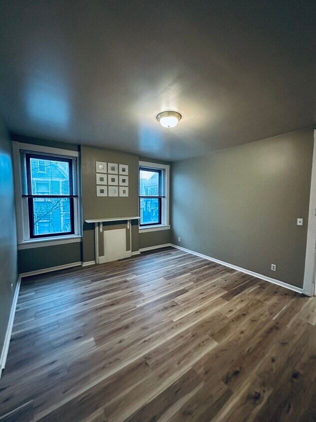 Foto principal - 3704 Eastern Ave