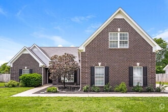 Building Photo - 1744 Potters Ct