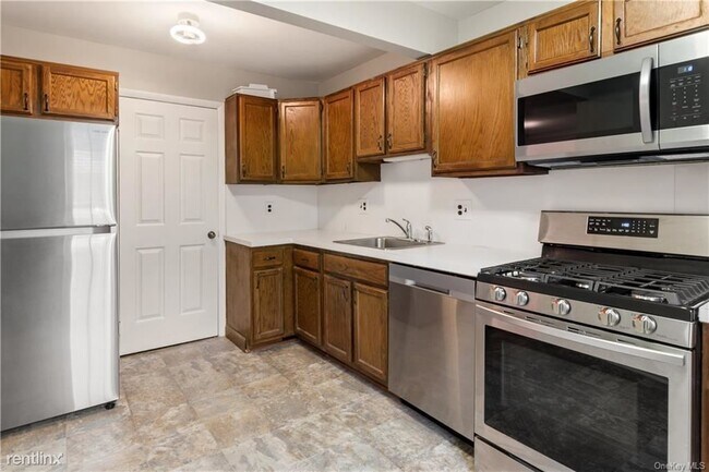 Building Photo - 2 br, 2 bath House - 52 Carrollwood Dr