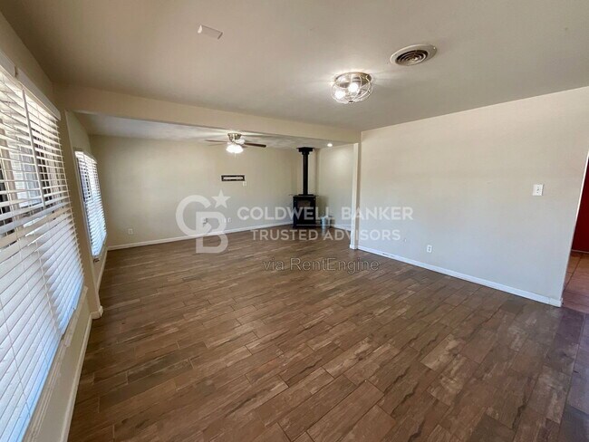Building Photo - 4902 6th St