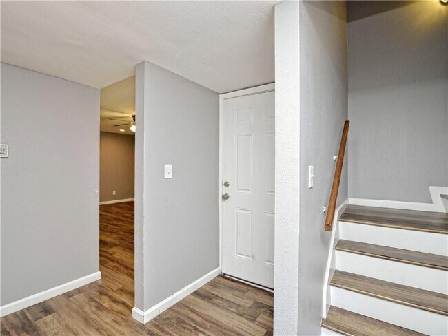 Foto del edificio - 6804 Lexington Rd