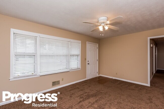 Building Photo - 7163 Bluebird Ln