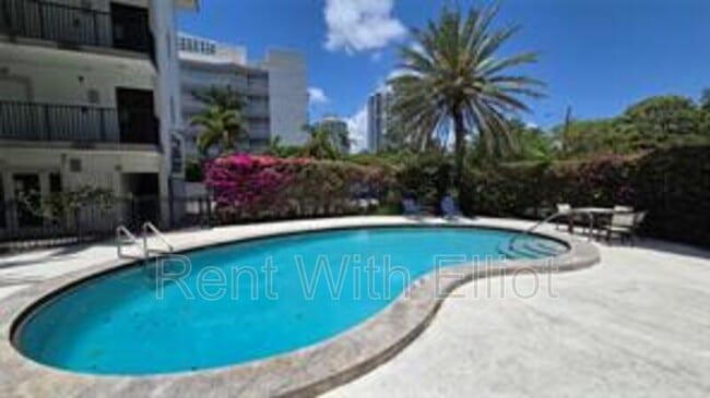 Photo - 924 SE 2nd St Apartment