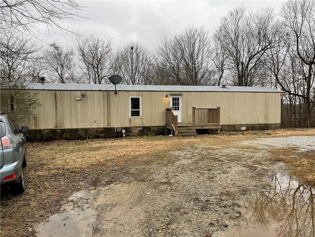 Building Photo - 4049 Parsons Rd