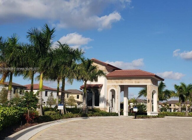 Foto del edificio - 3310 W 114th Terrace