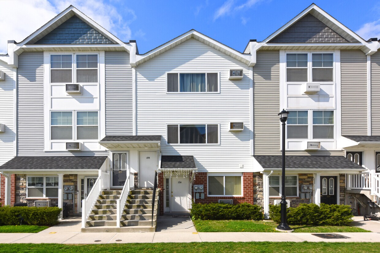 119 Horizon Ct, The Bronx, NY 10473 Townhome Rentals in The Bronx NY